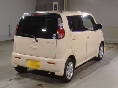 Suzuki MRWAGON