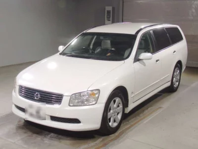 Nissan STAGEA