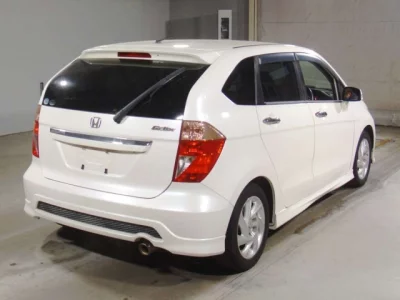 Honda EDIX  с аукциона в Японии