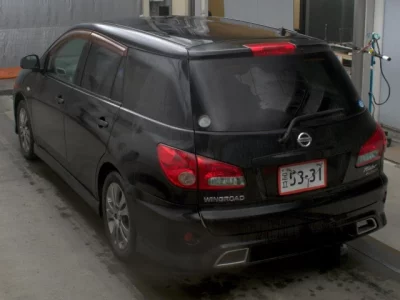 Nissan WINGROAD