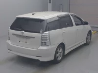 Toyota WISH лот № 238 оценка 3.5  с аукциона в Японии 1
