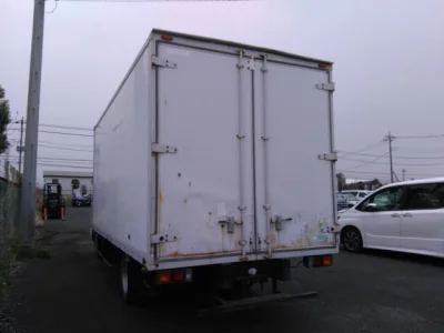 Mitsubishi Fuso Canter