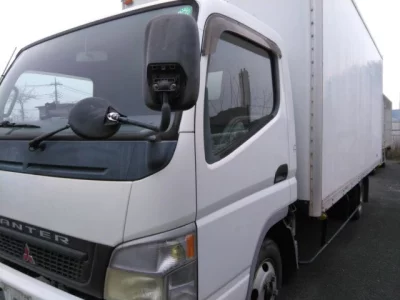 Mitsubishi Fuso Canter