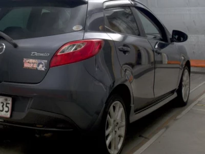 Mazda DEMIO
