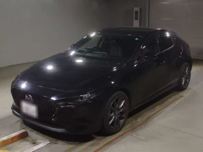 Mazda MAZDA3  с аукциона в Японии