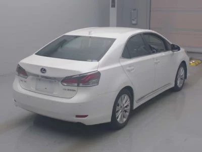 Lexus HS