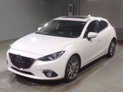 Mazda AXELA  с аукциона в Японии