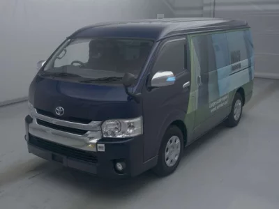 Toyota HIACE VAN  с аукциона в Японии