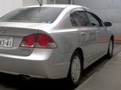 Honda CIVIC HYBRID  с аукциона в Японии