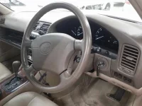 Toyota CELSIOR лот № 30246 оценка 3  с аукциона в Японии 6