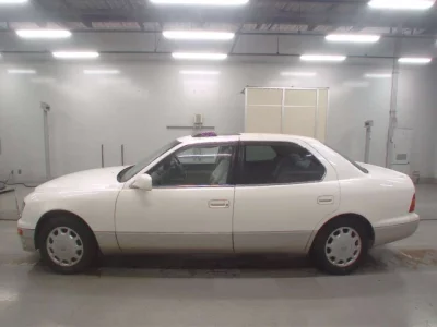 Toyota CELSIOR  с аукциона в Японии