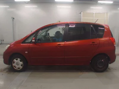 Toyota COROLLA SPACIO  с аукциона в Японии