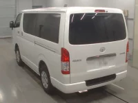 Toyota HIACE VAN лот № 30202 оценка 4.5  с аукциона в Японии 5