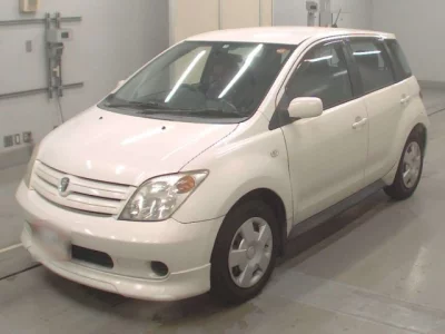 Toyota IST