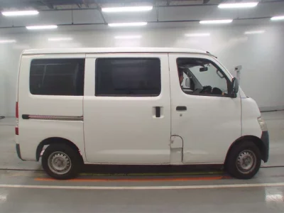 Toyota LiteAce Van
