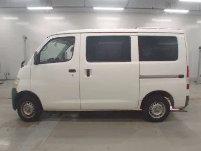 Toyota LiteAce Van