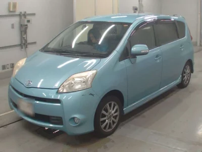 Toyota PASSO SETTE  с аукциона в Японии