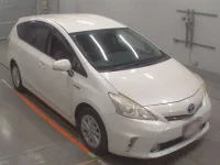 Toyota PRIUS ALPHA лот № 30027 оценка 3  с аукциона в Японии 4