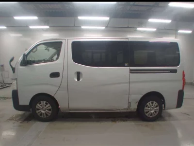 Nissan CARAVAN VAN