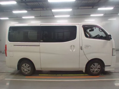 Nissan CARAVAN VAN