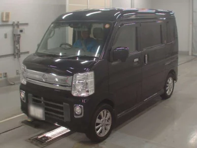 Nissan CLIPPER RIO  с аукциона в Японии