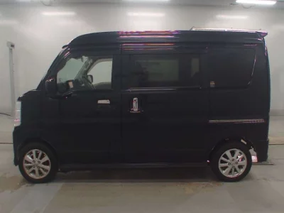 Nissan CLIPPER RIO  с аукциона в Японии