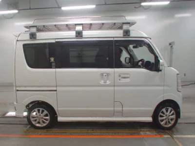 Nissan NV100 Clipper Rio