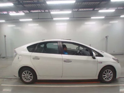 Toyota PRIUS PHV