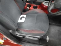 Nissan JUKE лот № 30393 оценка 4  с аукциона в Японии 7