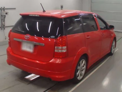 Toyota WISH  с аукциона в Японии