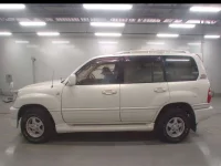 Toyota LAND CRUISER лот № 30669 оценка 3.5  с аукциона в Японии 3