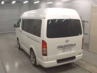 Toyota HIACE VAN лот № 30603 оценка 4  с аукциона в Японии 5