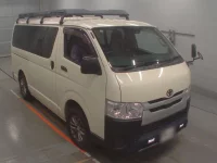 Toyota HIACE VAN лот № 30610 оценка 3.5  с аукциона в Японии 4
