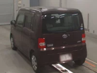 Toyota PIXIS SPACE лот № 492 оценка 4  с аукциона в Японии 5