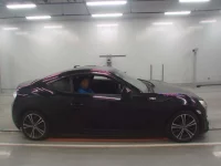 Toyota GT 86 лот № 30601 оценка 4  с аукциона в Японии 2