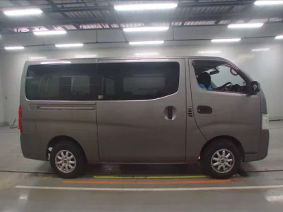 Nissan CARAVAN VAN