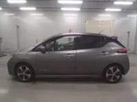 Nissan LEAF лот № 30807 оценка 4.5  с аукциона в Японии 3