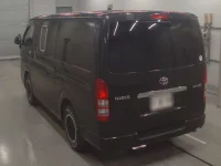 Toyota HIACE VAN лот № 30778 оценка 3.5  с аукциона в Японии 5