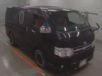 Toyota HIACE VAN лот № 30778 оценка 3.5  с аукциона в Японии 4