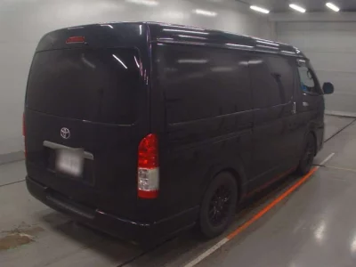 Toyota HIACE VAN  с аукциона в Японии