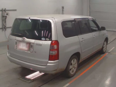 Toyota SUCCEED