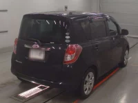 Toyota RACTIS лот № 30843 оценка RA  с аукциона в Японии 1