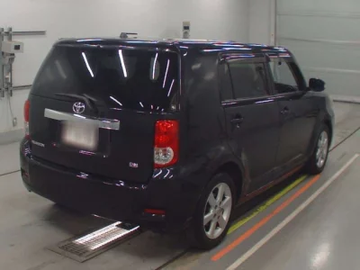 Toyota Corolla Rumion