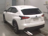 Lexus NX лот № 30871 оценка 4  с аукциона в Японии 5