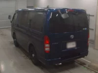 Toyota HIACE VAN лот № 30835 оценка R  с аукциона в Японии 5
