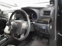 Toyota VELLFIRE лот № 30838 оценка 4  с аукциона в Японии 6