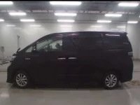 Toyota VELLFIRE лот № 30838 оценка 4  с аукциона в Японии 3