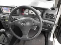 Toyota COROLLA RUNX лот № 10499 оценка 3.5  с аукциона в Японии 6