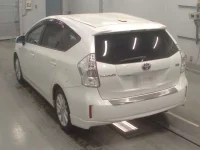Toyota PRIUS ALPHA лот № 30878 оценка 4  с аукциона в Японии 5