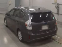 Toyota PRIUS ALPHA лот № 30934 оценка 3.5  с аукциона в Японии 5